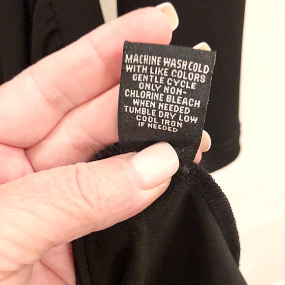 Donna Morgan Black M/Size 8-10 Long Sleeve, Scoop Neck, Stretch Knit Short Dress - Picture 7 of 7